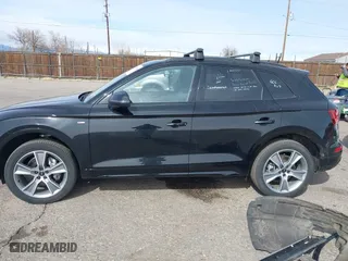 2025 Audi Q5 S line Premium with VIN WA1GAAFY9S2021963, listed as a IAAI auction lot 41840606 with 6,900 mi miles. Bid and sale history available at carsss.com. Image 15.