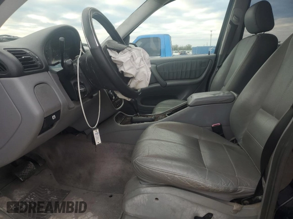 2002 Mercedes-Benz M-Class with VIN 4JGAB54E02A362341, listed as a Copart auction lot 81899714 with 179,361 mi miles and Salvage Title. Bid and sale history available at carsss.com. Image 7.