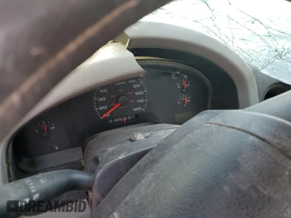 2004 Ford F-150 XL z VIN 1FTRF12W14NC32516, wystawiony jako Copart lot #54498895 z przebiegiem Nie podano mil oraz Tytuł czysty. Historia ofert i sprzedaży dostępna na DreamBid. Obrazek 9.