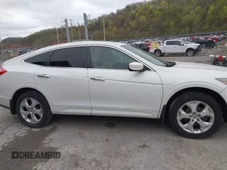 2010 Honda Crosstour EX-L z VIN 5J6TF2H58AL015959, wystawiony jako IAAI lot #42020276 z przebiegiem 114 100 mil mil oraz . Historia ofert i sprzedaży dostępna na DreamBid. Obrazek 12.