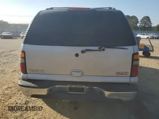 2004 GMC Yukon SLT with VIN 1GKEC13Z94R282349, listed as a Copart auction lot 74029344 with 230,656 mi miles and Salvage Title. Bid and sale history available at carsss.com. Image 6.