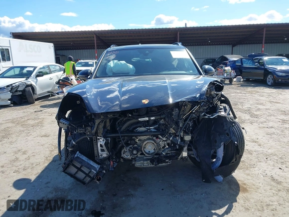 2024 Porsche Cayenne with VIN WP1AA2AY2RDA03634, listed as a IAAI auction lot 41746198 with 5,913 mi miles and . Bid and sale history available at DreamBid. Image 13.