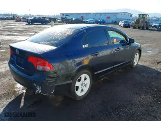 2007 Honda Civic Sdn EX with VIN 1HGFA16817L085709, listed as a IAAI auction lot 41706808 with 177,554 mi miles. Bid and sale history available at carsss.com. Image 4.
