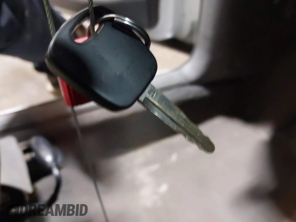 2002 Ford Focus ZX3 с VIN 3FAFP31342R171472, выставлен на аукционе IAAI как лот 41916406 с пробегом 334 934 миль миль и . История ставок и продаж доступна на DreamBid. Изображение 11.