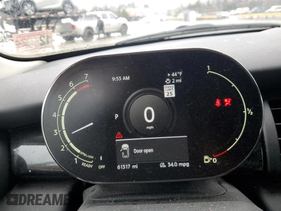 2021 MINI Hardtop Cooper with VIN WMWXR3C04M2N98103, listed as a Copart auction lot 42589255 with 61,317 mi miles and Salvage title. Bid and sale history available at DreamBid. Image 9.