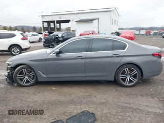 2021 BMW 5 Series 530i xDrive with VIN WBA13BJ07MWX06971, listed as a IAAI auction lot 41185018 with 52,002 mi miles and . Bid and sale history available at carsss.com. Image 15.