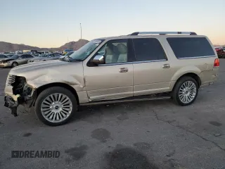 2017 Lincoln Navigator Select z VIN 5LMJJ3JT6HEL03383, wystawiony jako Copart lot #88098305 z przebiegiem 142 941 mil mil oraz Szkoda całkowita • Salvage title. Historia ofert i sprzedaży dostępna na DreamBid. Obrazek 1.