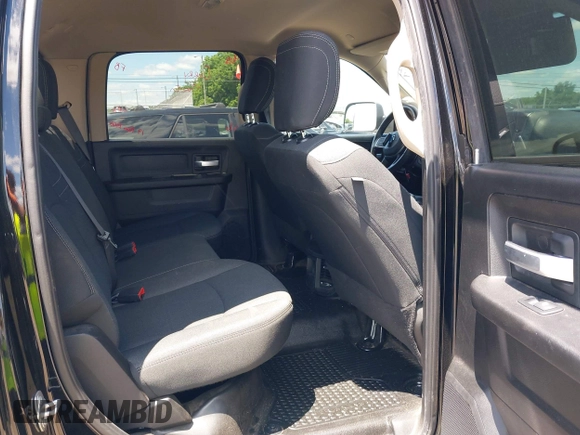 2019 Ram 2500 Tradesman with VIN 3C6UR5CL7KG552062, listed as a IAAI auction lot 42253889 with 56,067 mi miles and . Bid and sale history available at DreamBid. Image 8.