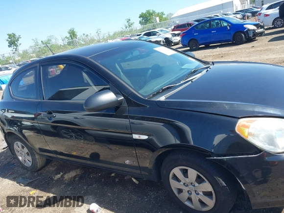 2009 Hyundai Accent GS with VIN KMHCM36CX9U135525, listed as a IAAI auction lot 42231137 with 142,118 mi miles and . Bid and sale history available at DreamBid. Image 13.