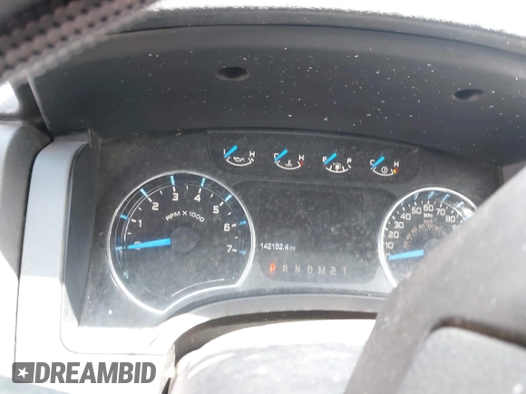 2013 Ford F-150 XL with VIN 1FTFX1EFXDKG21202, listed as a IAAI auction lot 41833771 with 142,152 mi miles. Bid and sale history available at carsss.com. Image 7.