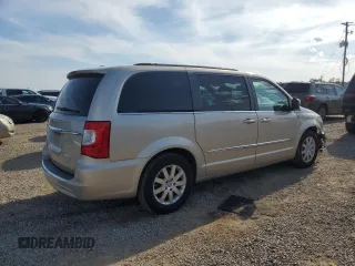 2014 Chrysler Town & Country Touring with VIN 2C4RC1BGXER438570, listed as a Copart auction lot 50008645 with 176,562 mi miles and Salvage Title. Bid and sale history available at carsss.com. Image 3.