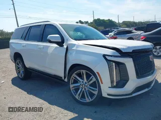 2025 Cadillac Escalade z VIN 1GYS9GRL7SR168408, wystawiony jako IAAI lot #41855623 z przebiegiem 1 744 mil mil oraz . Historia ofert i sprzedaży dostępna na DreamBid. Obrazek 1.