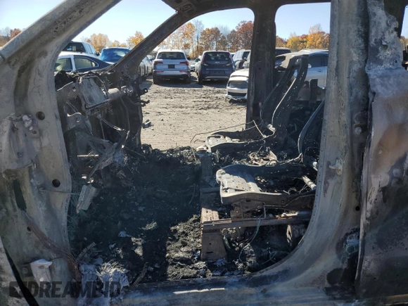 2024 Chevrolet Silverado 1500 High Country with VIN 1GCUDJE81RZ171567, listed as a Copart auction lot 77523084 with Not Provided miles and Salvage Title. Bid and sale history available at DreamBid. Image 7.