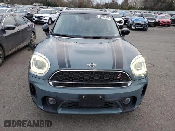 2021 MINI Countryman Cooper S with VIN WMZ83BR07M3M70345, listed as a Copart auction lot 84905614 with 42,000 mi miles and Salvage title. Bid and sale history available at DreamBid. Image 5.