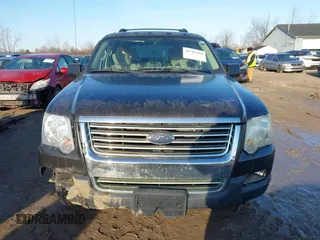 2007 Ford Explorer XLT with VIN 1FMEU73EX7UA62871, listed as a IAAI auction lot 41781660 with 147,494 mi miles. Bid and sale history available at carsss.com. Image 12.