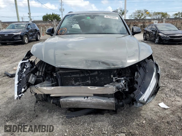 2019 Audi SQ5 Premium Plus with VIN WA1B4AFY1K2001739, listed as a Copart auction lot 44765984 with 29,469 mi miles and . Bid and sale history available at DreamBid. Image 5.