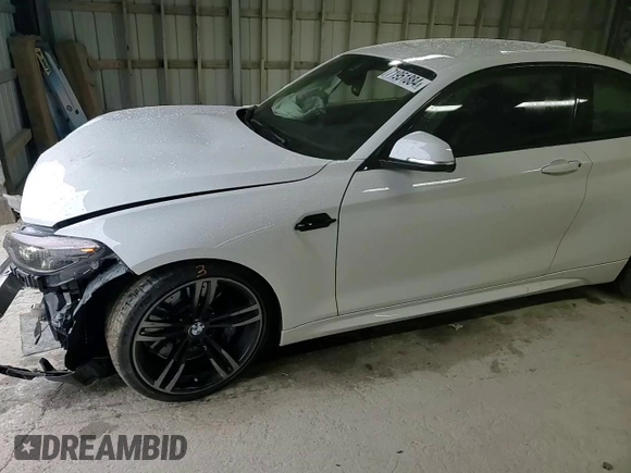 2018 BMW M2 z VIN WBS1J5C5XJVD37006, wystawiony jako Copart lot #71951884 z przebiegiem 52 530 mil mil oraz Szkoda całkowita • Salvage title. Historia ofert i sprzedaży dostępna na DreamBid. Obrazek 11.