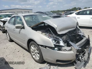 2009 Mercury Milan with VIN 3MEHM07ZX9R625724, listed as a Copart auction lot 67786474 with 143,763 mi miles and Salvage Title. Bid and sale history available at DreamBid. Image 4.