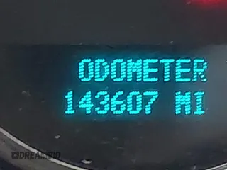 2007 GMC Yukon SLT z VIN 1GKFK13037J282696, wystawiony jako IAAI lot #41996538 z przebiegiem 143 607 mil mil oraz . Historia ofert i sprzedaży dostępna na DreamBid. Obrazek 15.