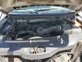 2005 Ford F-150 XL с VIN 1FTRF122X5NB93729, выставлен на аукционе Copart как лот 52276595 с пробегом 261 561 миль миль и Списание • Salvage title. История ставок и продаж доступна на DreamBid. Изображение 11.