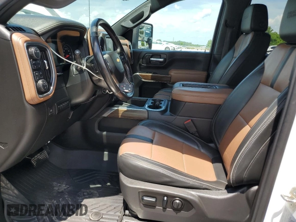 2022 Chevrolet Silverado 3500HD High Country with VIN 1GC4YVEY4NF305429, listed as a Copart auction lot 64597785 with 117,583 mi miles and Clean title. Bid and sale history available at DreamBid. Image 7.