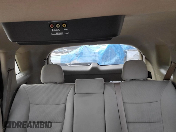 2011 Kia Sorento LX with VIN 5XYKT4A18BG140342, listed as a Copart auction lot 47131675 with 207,424 mi miles and Salvage Title. Bid and sale history available at carsss.com. Image 10.