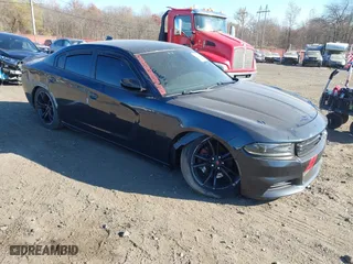 2017 Dodge Charger R/T with VIN 2C3CDXCT2HH587751, listed as a IAAI auction lot 40784778 with 118,275 mi miles. Bid and sale history available at carsss.com. Image 1.