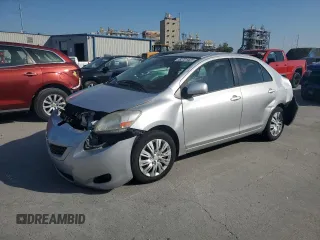 2012 Toyota Yaris z VIN JTDBT4K34CL022830, wystawiony jako Copart lot #52721425 z przebiegiem Nie podano mil oraz Szkoda całkowita • Salvage title. Historia ofert i sprzedaży dostępna na DreamBid. Obrazek 1.
