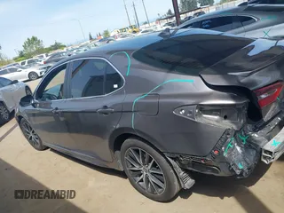 2022 Toyota Camry SE with VIN 4T1T11AK1NU672466, listed as a IAAI auction lot 41974554 with 41,291 mi miles and . Bid and sale history available at DreamBid. Image 15.