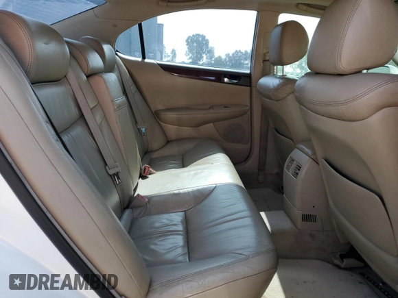2002 Lexus ES 300 z VIN JTHBF30GX25014756, wystawiony jako Copart lot #59899805 z przebiegiem 158 702 mil mil oraz Szkoda całkowita • Salvage title. Historia ofert i sprzedaży dostępna na DreamBid. Obrazek 10.