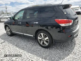 2014 Nissan Pathfinder Platinum with VIN 5N1AR2MM4EC642497, listed as a Copart auction lot 52933525 with 102,388 mi miles and Clean title. Bid and sale history available at DreamBid. Image 2.
