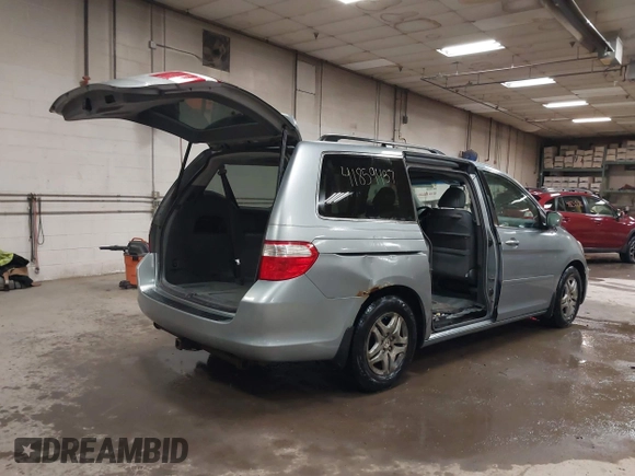 2006 Honda Odyssey EX-L с VIN 5FNRL38666B100333, выставлен на аукционе IAAI как лот 41859437 с пробегом 120 379 миль миль и . История ставок и продаж доступна на DreamBid. Изображение 4.