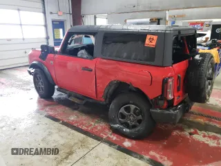 2022 Ford Bronco z VIN 1FMDE5AH6NLB67534, wystawiony jako Copart lot #44528055 z przebiegiem 20 937 mil mil oraz Szkoda całkowita • Salvage title. Historia ofert i sprzedaży dostępna na DreamBid. Obrazek 2.