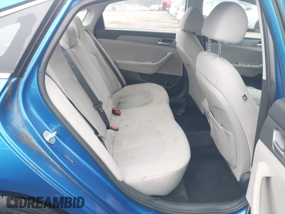 2019 Hyundai Sonata SE with VIN 5NPE24AF1KH783605, listed as a IAAI auction lot 41940740 with 98,560 mi miles and . Bid and sale history available at carsss.com. Image 8.