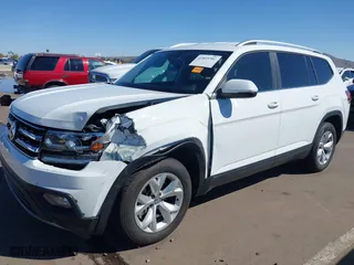 2019 Volkswagen Atlas 3.6L V6 SE w/Technology with VIN 1V2WR2CA6KC560718, listed as a IAAI auction lot 41823704 with 162,639 mi miles. Bid and sale history available at carsss.com. Image 17.