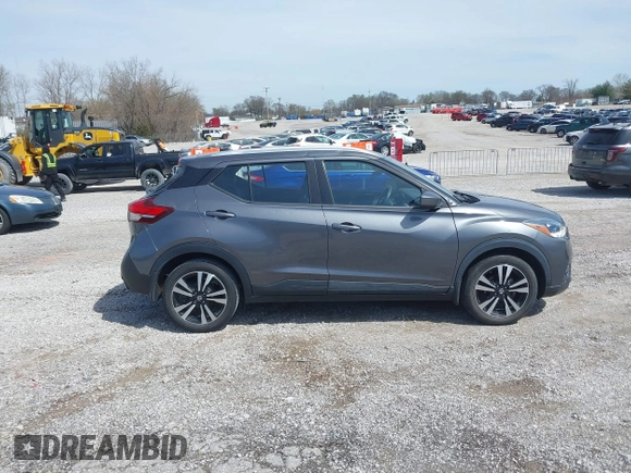 2019 Nissan Kicks S with VIN 3N1CP5CU9KL566347, listed as a IAAI auction lot 41851696 with 40,801 mi miles and . Bid and sale history available at carsss.com. Image 13.