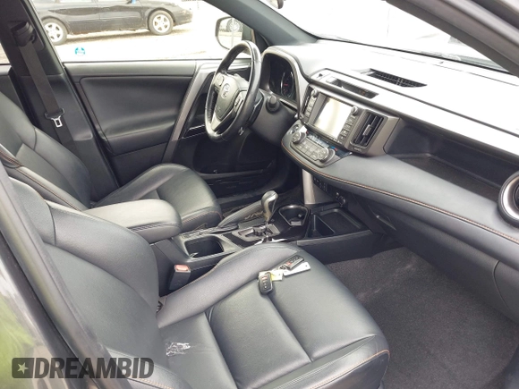 2016 Toyota RAV4 SE z VIN JTMJFREV9GJ069074, wystawiony jako IAAI lot #42460288 z przebiegiem 151 039 mil mil oraz . Historia ofert i sprzedaży dostępna na DreamBid. Obrazek 5.