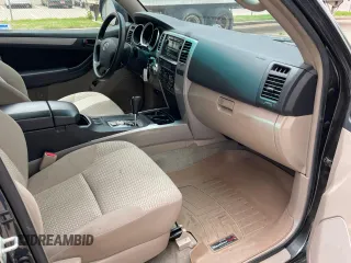 2008 Toyota 4Runner SR5 z VIN JTEBU14R380128817, wystawiony jako Copart lot #56390255 z przebiegiem 260 669 mil mil oraz Czysty tytuł • Clean title. Historia ofert i sprzedaży dostępna na DreamBid. Obrazek 5.