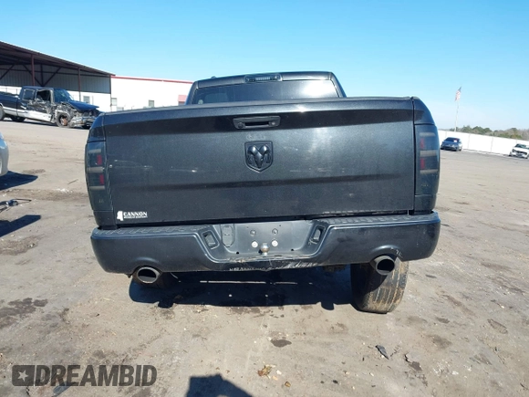 2018 Ram 1500 Express with VIN 1C6RR6FT1JS112546, listed as a IAAI auction lot 41137888 with 67,878 mi miles and . Bid and sale history available at DreamBid. Image 16.