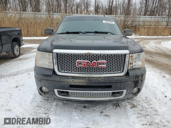 2011 GMC Sierra 1500 Denali z VIN 3GTP2XE29BG164051, wystawiony jako Copart lot #44622855 z przebiegiem 191 144 mil mil oraz Szkoda całkowita • Salvage title. Historia ofert i sprzedaży dostępna na DreamBid. Obrazek 5.