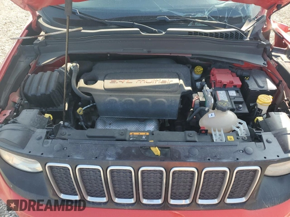 2020 Jeep Renegade Altitude z VIN ZACNJABB9LPL40007, wystawiony jako Copart lot #52416945 z przebiegiem Nie podano mil oraz Szkoda całkowita • Salvage title. Historia ofert i sprzedaży dostępna na DreamBid. Obrazek 11.