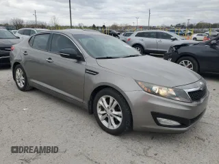 2013 Kia Optima EX z VIN 5XXGN4A7XDG224691, wystawiony jako Copart lot #52872175 z przebiegiem 218 951 mil mil oraz Szkoda całkowita • Salvage title. Historia ofert i sprzedaży dostępna na DreamBid. Obrazek 4.