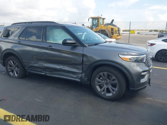 2022 Ford Explorer XLT with VIN 1FMSK7DH2NGC46747, listed as a IAAI auction lot 42379774 with 34,626 mi miles and . Bid and sale history available at DreamBid. Image 6.