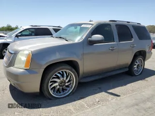 2007 GMC Yukon SLE z VIN 1GKFC13037R289291, wystawiony jako Copart lot #60496595 z przebiegiem Nie podano mil oraz Czysty tytuł • Clean title. Historia ofert i sprzedaży dostępna na DreamBid. Obrazek 1.