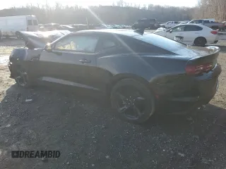 2022 Chevrolet Camaro LT1 with VIN 1G1FE1R76N0122718, listed as a Copart auction lot 83224504 with 43,056 mi miles and Salvage Title. Bid and sale history available at carsss.com. Image 2.