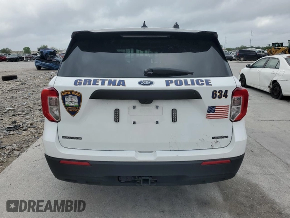 2023 Ford Police Interceptor Utility z VIN 1FM5K8AB9PGA62413, wystawiony jako Copart lot #51018865 z przebiegiem Nie podano mil oraz Szkoda całkowita • Salvage title. Historia ofert i sprzedaży dostępna na DreamBid. Obrazek 6.