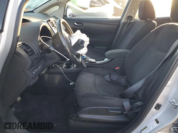 2015 Nissan LEAF SV with VIN 1N4AZ0CP6FC321749, listed as a Copart auction lot 75204493 with 67,831 mi miles. Bid and sale history available at carsss.com. Image 7.