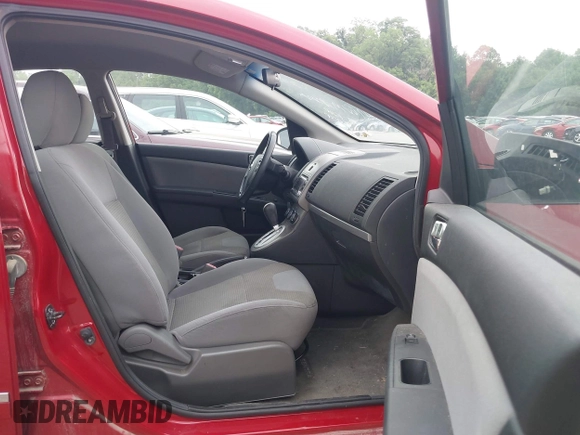 2010 Nissan Sentra S z VIN 3N1AB6AP9AL642303, wystawiony jako IAAI lot #42452652 z przebiegiem 130 486 mil mil oraz . Historia ofert i sprzedaży dostępna na DreamBid. Obrazek 5.
