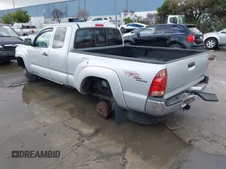 2005 Toyota Tacoma with VIN 5TEUU42NX5Z141199, listed as a IAAI auction lot 41569320 with 221,353 mi miles and . Bid and sale history available at DreamBid. Image 3.