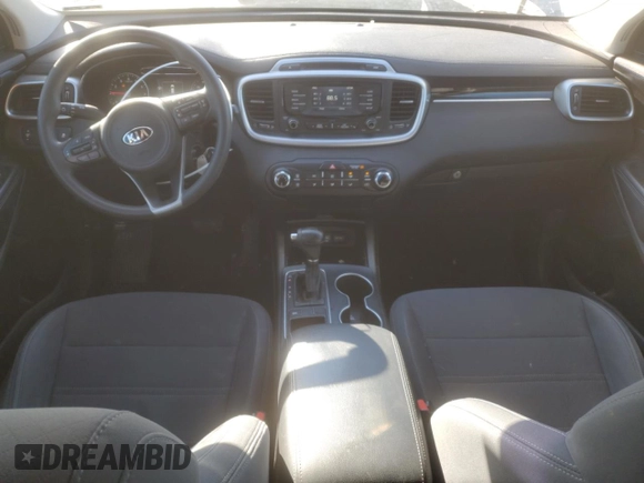 2018 Kia Sorento L with VIN 5XYPG4A35JG426319, listed as a Copart auction lot 42737795 with 58,985 mi miles and Salvage Title. Bid and sale history available at carsss.com. Image 8.